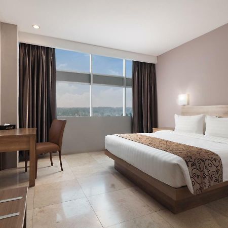 Horison Hotel Pematang Siantar Exterior photo