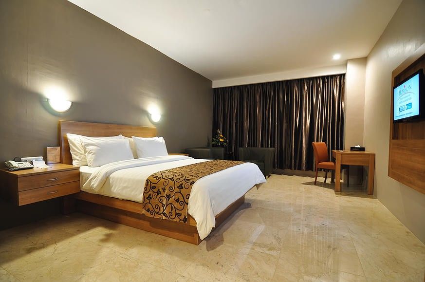 Horison Hotel Pematang Siantar Exterior photo